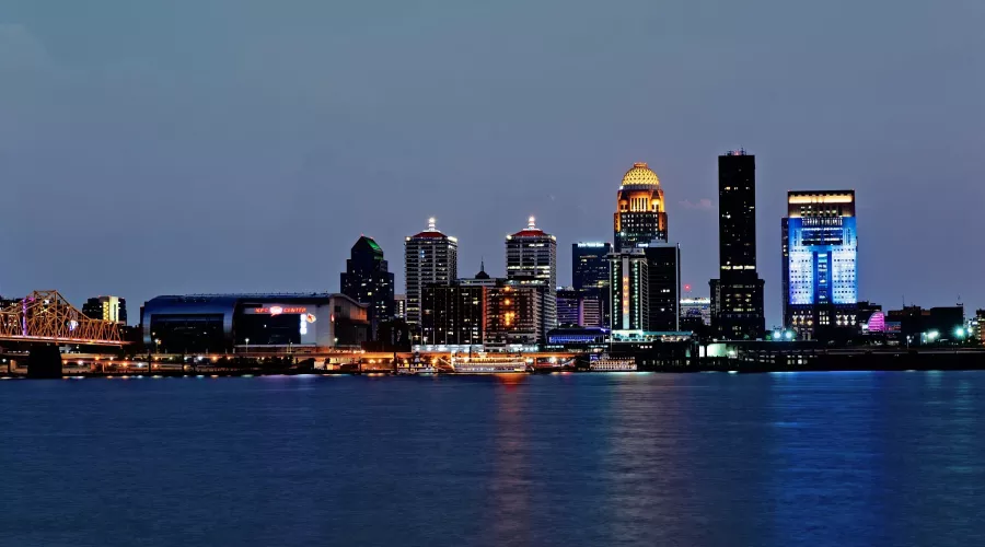 Nighttime skyline of Louisville, Kentucky